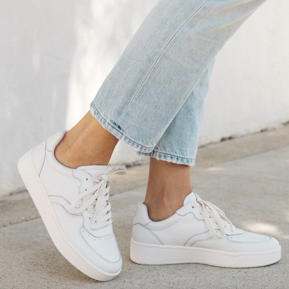 Soludos Women's Leather Roma Sneaker White Neutral Everyday Travel Commuting - Picture 8 of 11